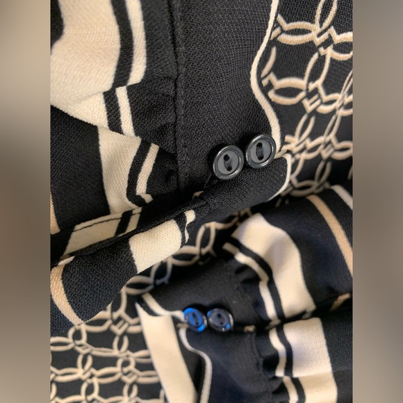 H&M - Picture 9 of 12